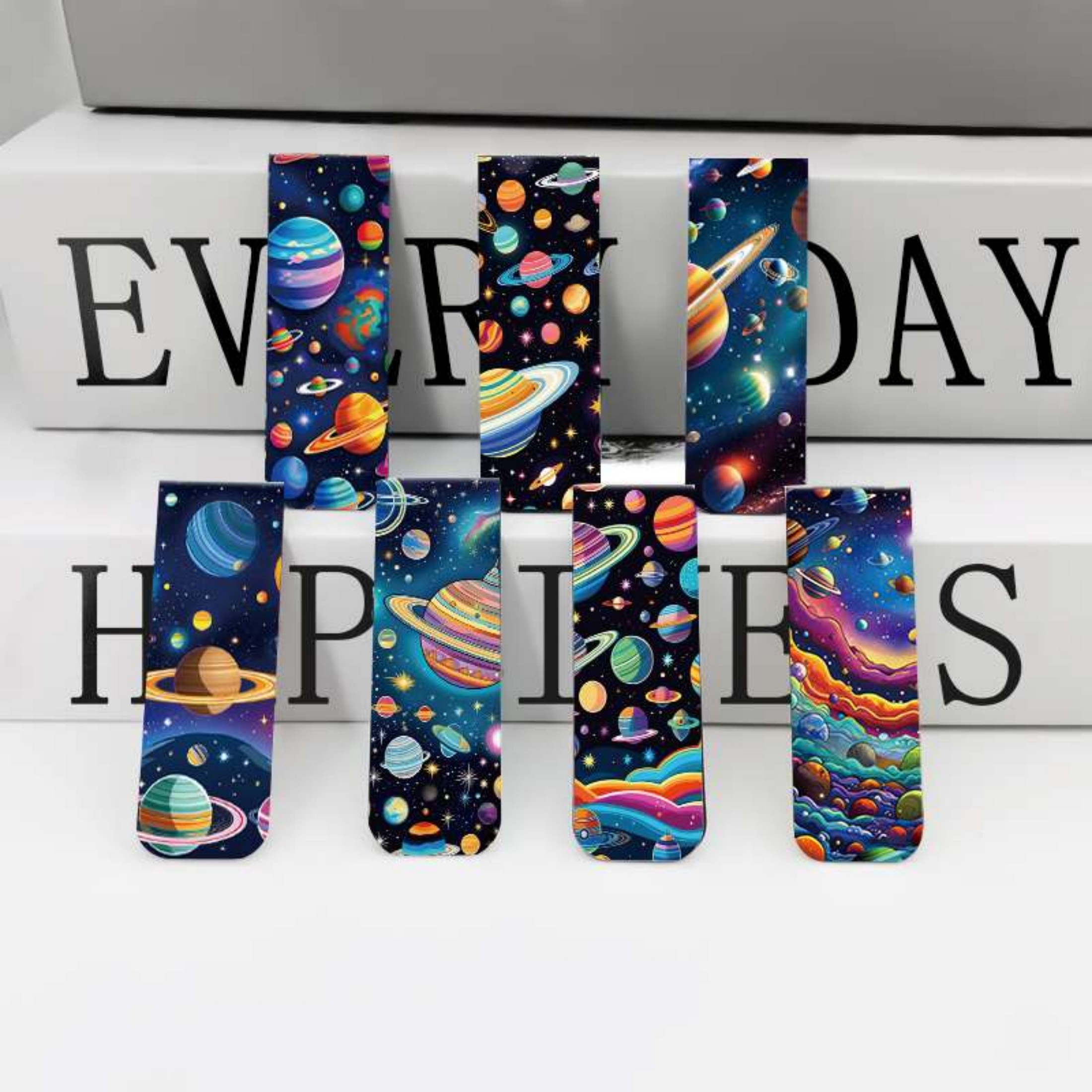 12pcs Space & Planet Themed Ma - огляд і ціна Bookmark Magnetic Clip