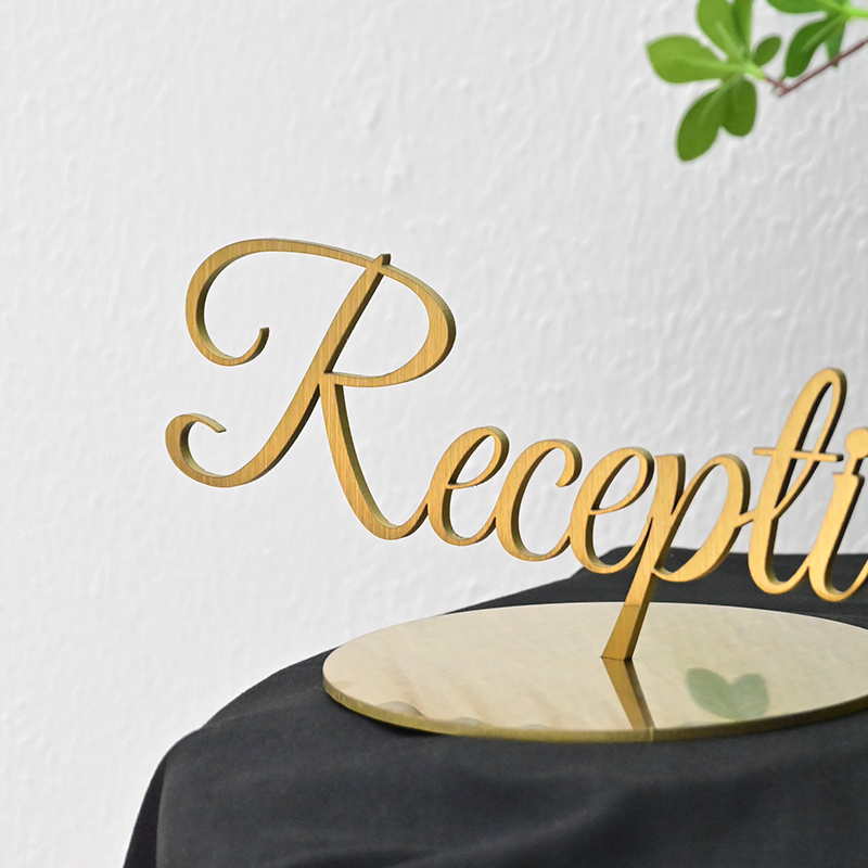 Desktop 3D Lettering Logo Stan - огляд і ціна Desk Name Plate